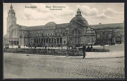 AK Wiesbaden, Neuer Hauptbahnhof, Vorderansicht