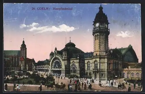 AK Köln, Strassenleben vor dem Hauptbahnhof