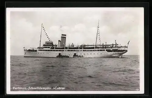 AK Passagierschiff Turbinen-Schnelldampfer Cobra liegt auf Reede
