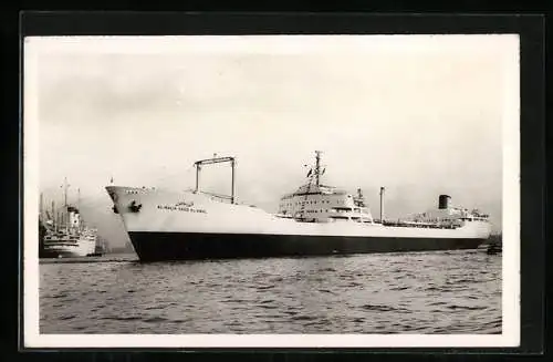 Foto-AK Handelsschiff Al-Malik Saud Al-Awal im Hamburger Hafen