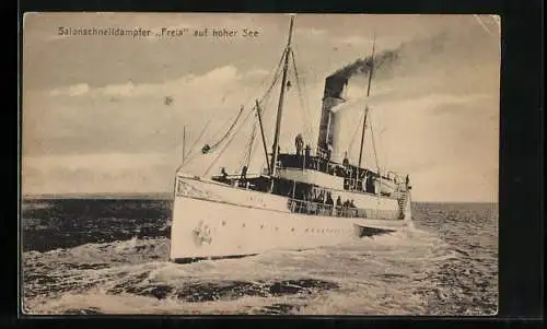 AK Salonschnelldampfer Freia auf hoher See