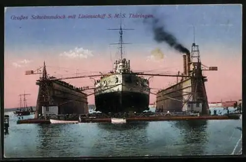 AK Grosses Schwimmdock mit Linienschiff SMS Thüringen