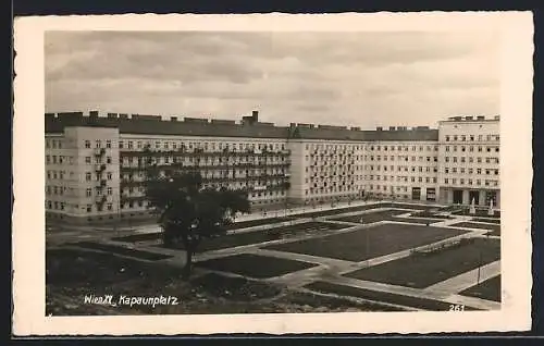 AK Wien, Kapaunplatz mit Baum