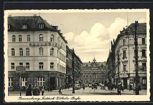 AK Braunschweig, Friedrich-Wilhelm-Strasse mit Dresdner Bank und Strassenbahn