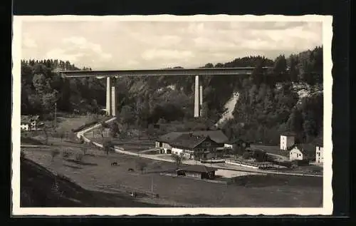 AK Holzkirchen, Gaststätte-Pension Bruckmühle und Mangfallbrücke der Reichsautobahn