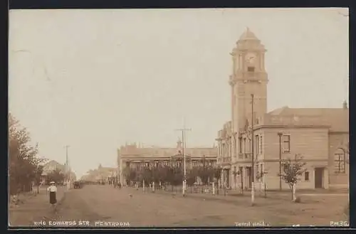 AK Potchefstroom, Kinf Edwards Street with Town Hall