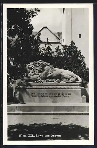 AK Wien, Aspern, Blick auf die Löwen Statue