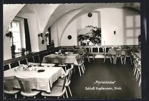 AK Kapfenstein /Stmk., Schloss Kapfenstein, Restaurant Florianstube, Innenansicht