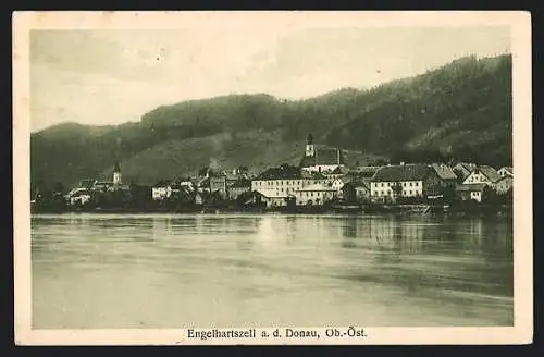 AK Engelhartszell a. d. Donau, Ort vom Wasser aus gesehen