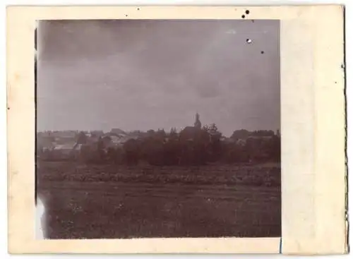 Fotografie unbekannter Fotograf, Ansicht Holzhausen a. d. Heide, Blick nach der Stadt