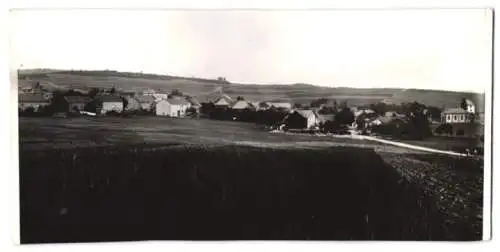 Fotografie Buss & Kupfer, Bad Kreuznach, Ansicht Sitzerath, Blick auf den Ort mit Kirche