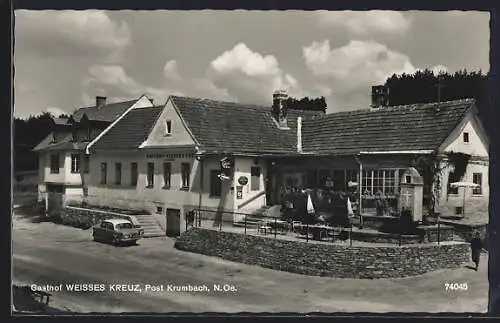 AK Krumbach /N.-Oe., Strassenpartie am Gasthaus Weisses Kreuz