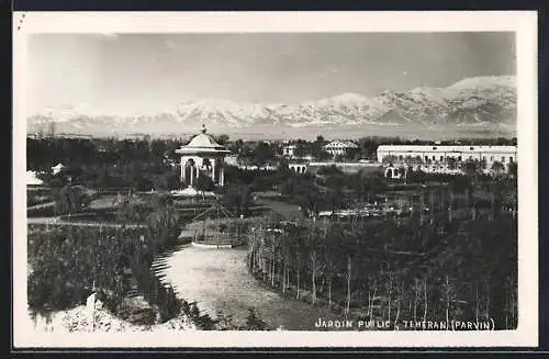 AK Teheran, Parvin, Jardin Public