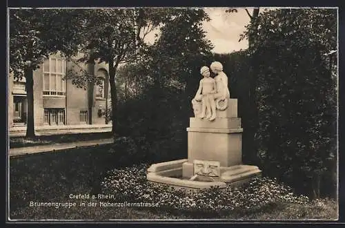 AK Crefeld a. Rh., Brunnengruppe in der Hohenzollernstrasse