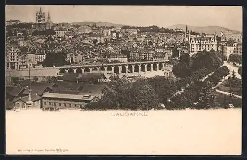 AK Lausanne, Ortsansicht mit Parkpromenade und Viadukt aus der Vogelschau