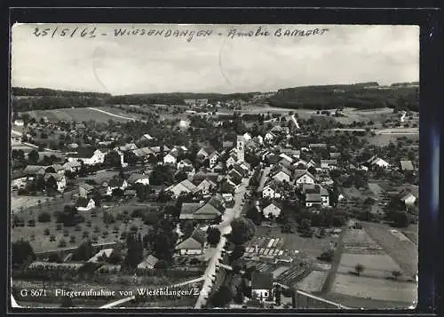 AK Wiesendangen /Zch., Ortsansicht vom Flugzeug aus