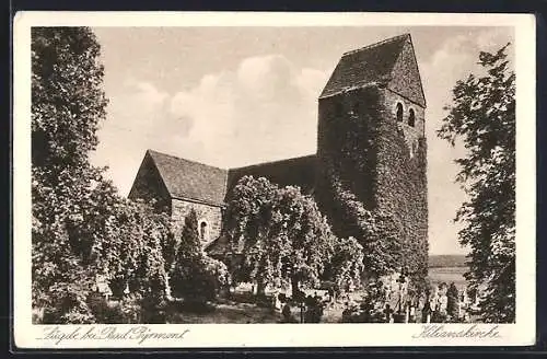 AK Lügde bei Bad Pyrmont, Kilianskirche mit Friedhof