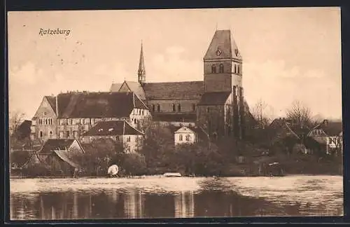 AK Ratzeburg, Uferpartie mit Kirche