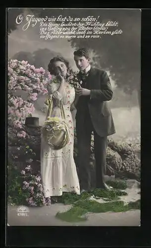 Foto-AK R & K / L Nr. 4749 /1: Junges Paar im Park