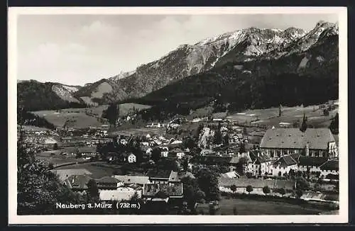 AK Neuberg a. d. Mürz, Gesamtansicht mit Bergpanorama