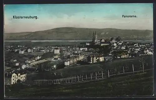 AK Klosterneuburg, Ortspanorama von oben
