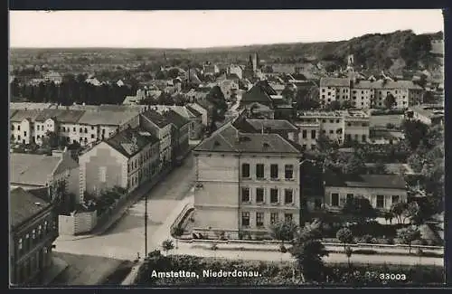 AK Amstetten /Niederdonau, Teilansicht mit Strassenpartie