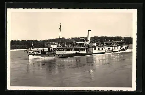AK Eildampfer Franz Schubert auf der Donau