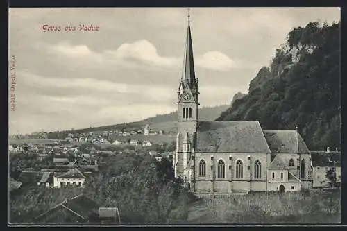 AK Vaduz, Blick auf den Ort mit Kirche