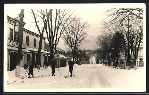 AK Saint-Jovite /P. Q., Gray Rocks Inn