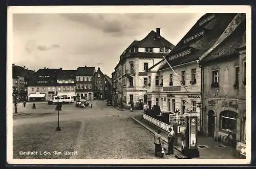 AK Neustadt i. Sa., Am Markt