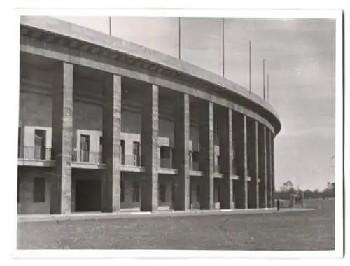 5 Fotografien Ansicht Berlin, Olympiastadion in Westend, Olympische Spiele 1936, Reichssportfeld