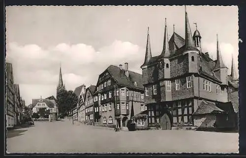 AK Frankenberg /Eder, Obermarkt mit Rathaus