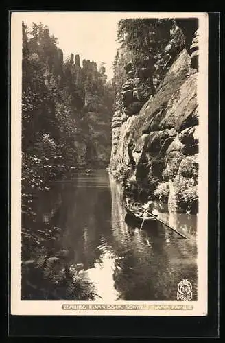 Foto-AK Walter Hahn, Dresden, Nr. 1643: Edmunds-Klamm, Böhm.-Schweiz, Klamm-Familie