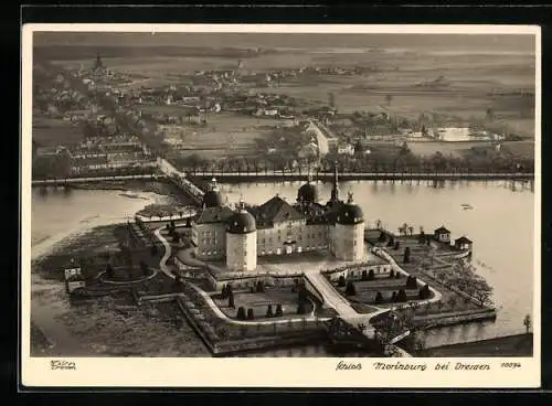 Foto-AK Walter Hahn, Dresden, NR 10074: Moritzburg, Schloss von oben gesehen