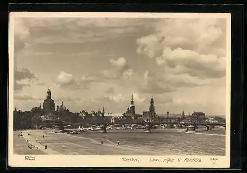 AK Walter Hahn, Dresden, Nr. 12606: Dresden, Frauenkirche, Schloss, Hofkirche und Opernhaus
