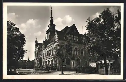 AK Bückeburg, Rathaus und Strassenpartie