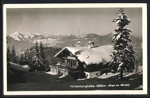 AK Reit i. Winkl, Gasthof Hindenburghütte im Schnee