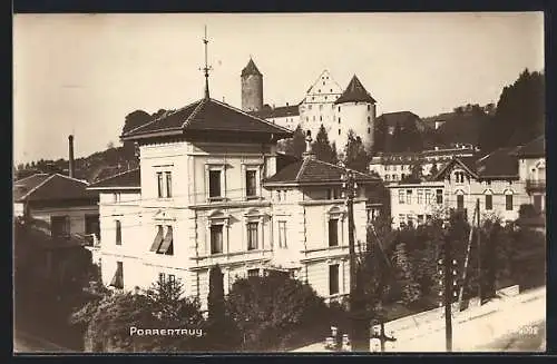 AK Porrentruy, Strassenpartie mit Burg und Villa