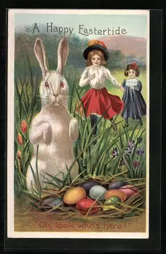 Präge-AK Osterhase wird von den Kindern auf der Wiese entdeckt