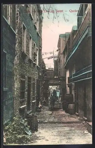 AK Quebec, Sous Le Cap Street