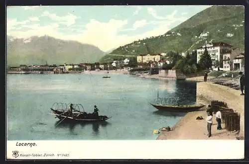 AK Locarno, Boote am Ufer