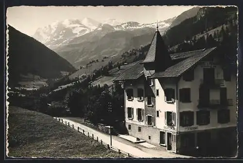 AK Kiental, Blümlisalp mit Hotel Schönegg