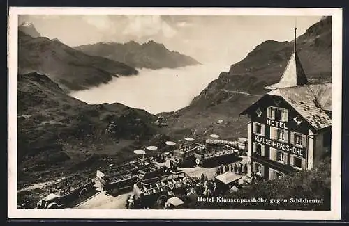 AK Klausenpass, Hotel Klausenpasshöhe gegen Schächental