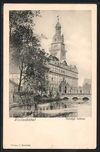 AK Wolfenbüttel, Flusspartie am Herzogl. Schloss