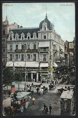 AK Berlin, Strassenpartie am Café Bauer