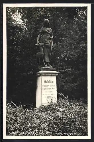 AK Graz, Waldlilie, Statue im Stadtpark
