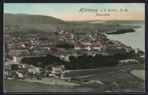 AK Hainburg a. d. Donau, Panorama mit Kirche und Turm