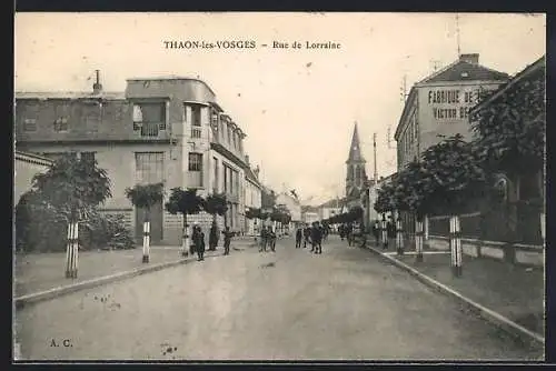 AK Thaon-les-Vosges, Rue de Lorraine