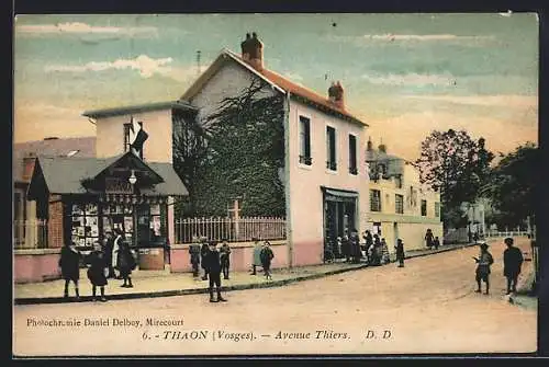 AK Thaon /Vosges, Avenue Thiers