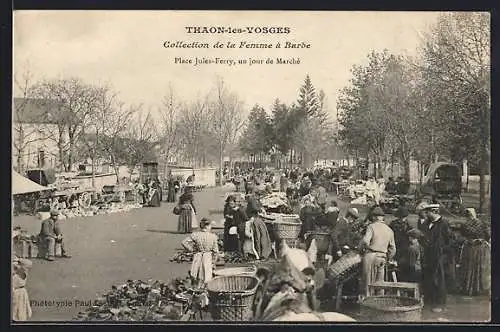 AK Thaon-les-Vosges, Place Jules-Ferry, un jour de Marché